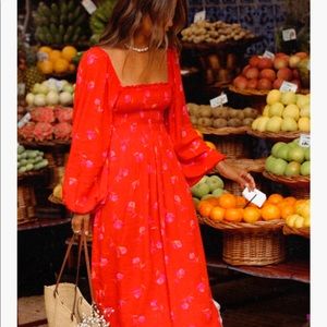 Billabong Best Coast Smocked Midi Dress  NWT size Med